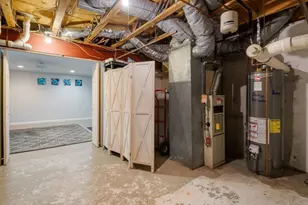 129 Lowell St, Peabody, MA 01960 - Photo 36
