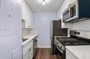 129 Lowell St, Peabody, MA 01960 - Photo 8