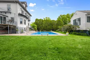 15 S Fairview St, Boston, MA 02131 - Photo 38