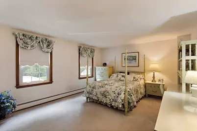 14 Huntingdon Rd, Lynnfield, MA 01940 - Photo 18
