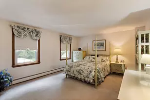 14 Huntingdon Rd, Lynnfield, MA 01940 - Photo 18