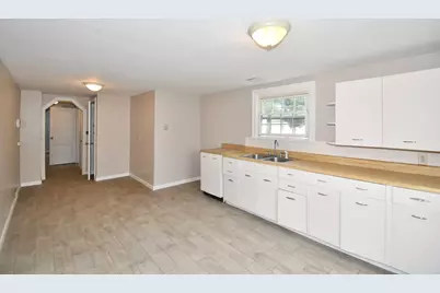 67 Temby St, Springfield, MA 01119 - Photo 4