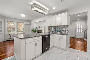 30 St James Rd, Shrewsbury, MA 01545 - Photo 4