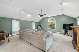 78 New Westminster Rd, Hubbardston, MA 01452 - Photo 14