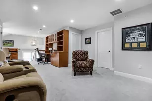 38 Weston Ln, Hopkinton, MA 01748 - Photo 24