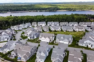 38 Weston Ln, Hopkinton, MA 01748 - Photo 2