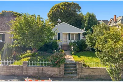 739 County St, New Bedford, MA 02740 - Photo 2