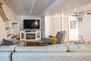 22 Suffolk Ct, Bedford, NH 03110 - Photo 22
