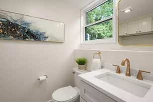 225 W Plain St, Wayland, MA 01778 - Photo 18