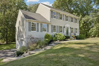 48 June St, Northbridge, MA 01534 - Photo 2