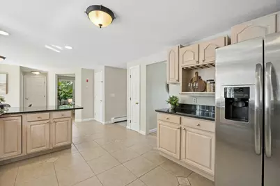 48 June St, Northbridge, MA 01534 - Photo 14