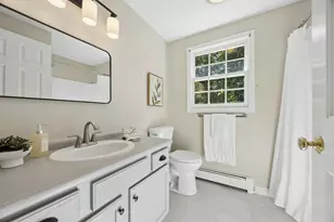 48 June St, Northbridge, MA 01534 - Photo 24