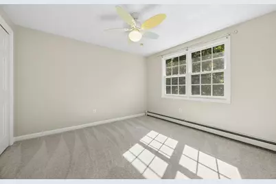 48 June St, Northbridge, MA 01534 - Photo 28