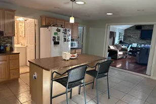 31 Tilton St, Lowell, MA 01850 - Photo 8