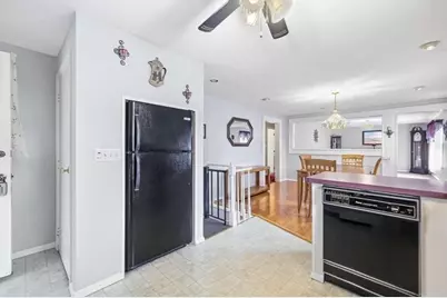 741 Varnum Ave, Lowell, MA 01854 - Photo 10