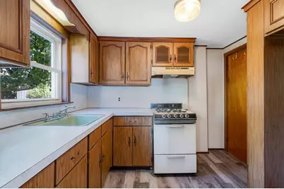 15 Regent Rd, Malden, MA 02148 - Photo 10