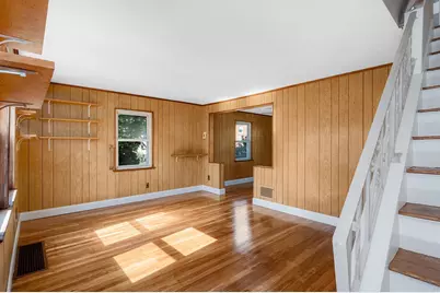 15 Regent Rd, Malden, MA 02148 - Photo 4