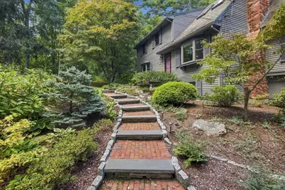 52 W Elm St, Hopkinton, MA 01748 - Photo 32