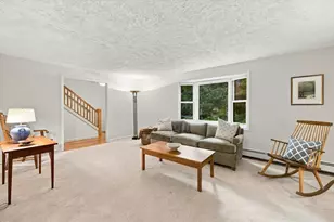 52 W Elm St, Hopkinton, MA 01748 - Photo 8