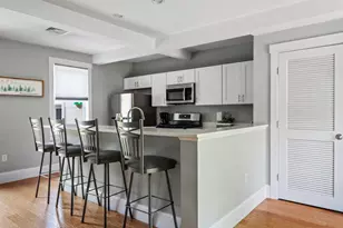 599 Washington St, Pembroke, MA 02359 - Photo 8