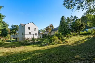32 Mount Ida Rd, Weymouth, MA 02189 - Photo 4