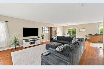 117 Ingell St #B, Taunton, MA 02780 - Photo 6