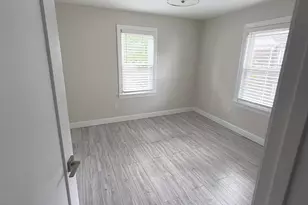 23 Verdun St, Boston, MA 02124 - Photo 12