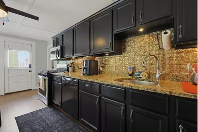 81 Pleasant Street, Franklin, MA 02038 - Photo 6