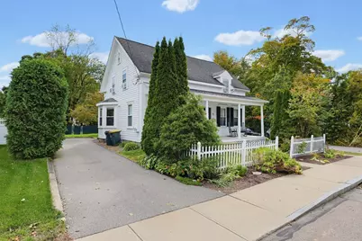 81 Pleasant Street, Franklin, MA 02038 - Photo 24
