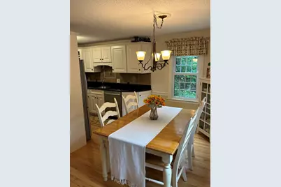 402 Twin Lakes Dr #402, Halifax, MA 02338 - Photo 2