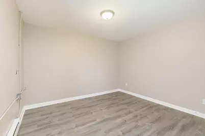 33 Garfield St, Lawrence, MA 01843 - Photo 10