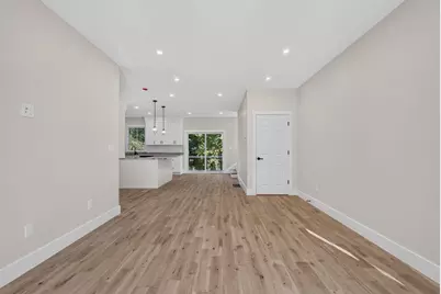 11 Lorenzo Street, Worcester, MA 01604 - Photo 4