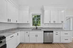 11 Lorenzo St, Worcester, MA 01604 - Photo 14