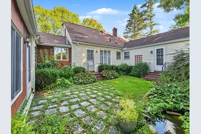 170 Barton Rd, Greenfield, MA 01301 - Photo 8