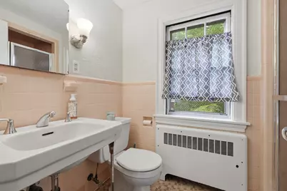 1 Algonquin Rd, Worcester, MA 01609 - Photo 24