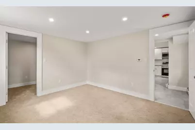 547 Turnpike St, Easton, MA 02375 - Photo 14
