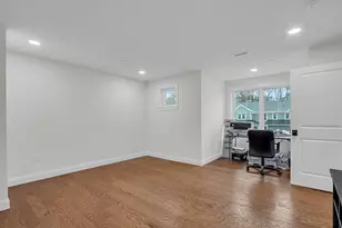 7 E Dexter Ave, Woburn, MA 01801 - Photo 32