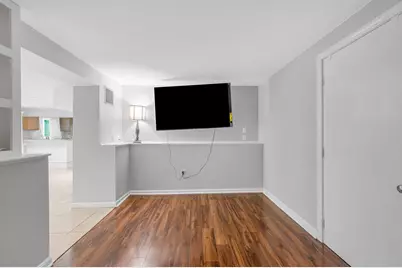 100 Village Dr, Dracut, MA 01826 - Photo 30