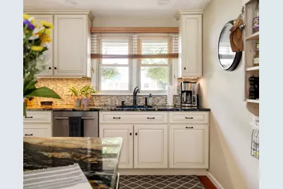 13 Fieldstone St #13, Upton, MA 01568 - Photo 6