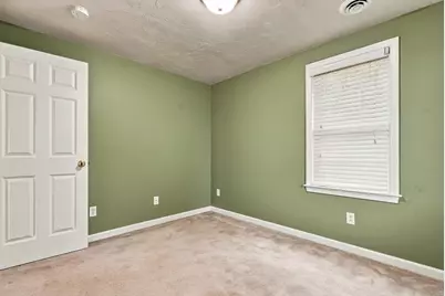 10 Jonathan Cir, Rutland, MA 01543 - Photo 32