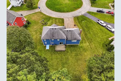 10 Jonathan Cir, Rutland, MA 01543 - Photo 4