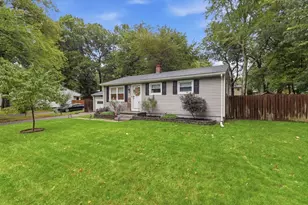 91 Hudson St, Springfield, MA 01118 - Photo 2