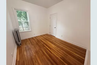 48 Tuttle St, Fall River, MA 02724 - Photo 8