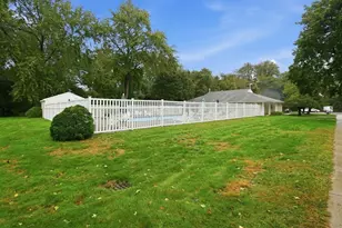 80 Damon Rd, Northampton, MA 01060 - Photo 30
