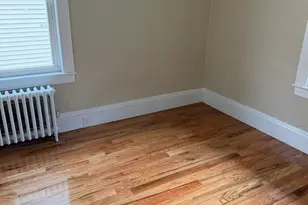 34 Porter St, Malden, MA 02148 - Photo 10