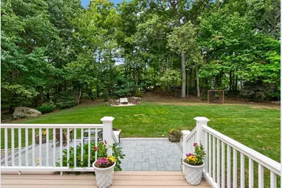 24 Darlene Dr, Southborough, MA 01772 - Photo 26