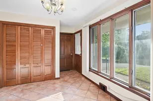 185 Redfern Dr, Longmeadow, MA 01106 - Photo 16