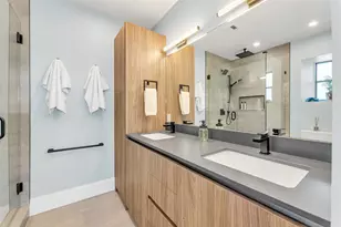 322 Bunker Hill St, Boston, MA 02129 - Photo 22