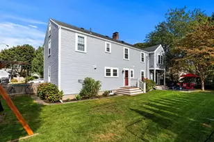 21 Hereford Rd, Marblehead, MA 01945 - Photo 2