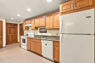 70 Birchbark Dr, Hanson, MA 02341 - Photo 28